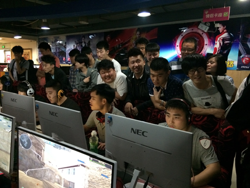 他们在其他 他们在其他